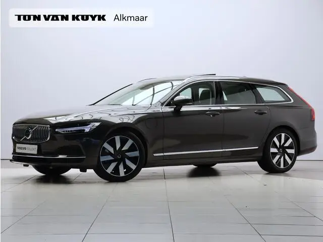 Photo 1 : Volvo V90 2024 Hybrid