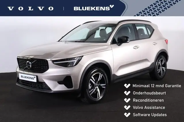 Photo 1 : Volvo Xc40 2024 Petrol