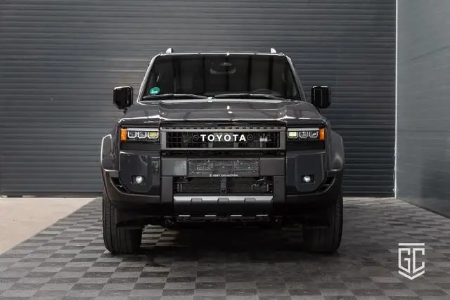 Photo 1 : Toyota Land Cruiser 2024 Diesel