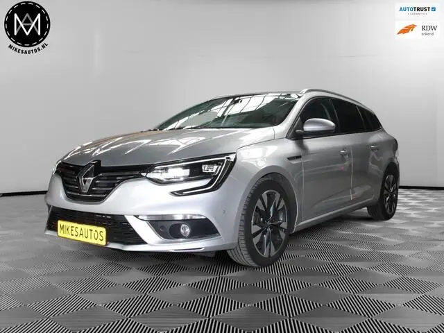 Photo 1 : Renault Megane 2019 Petrol