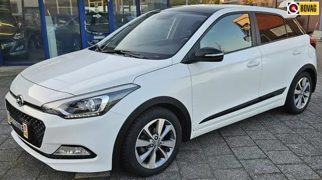 Photo 1 : Hyundai I20 2015 Petrol