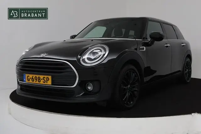 Photo 1 : Mini Clubman 2019 Essence