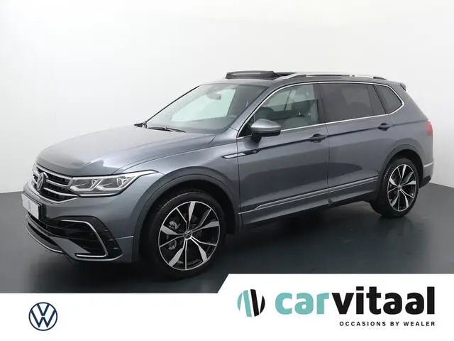 Photo 1 : Volkswagen Tiguan 2024 Essence