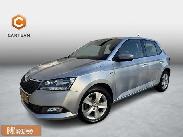 Photo 1 : Skoda Fabia 2018 Essence