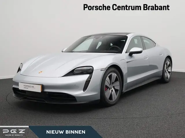 Photo 1 : Porsche Taycan 2021 Électrique