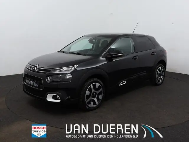 Photo 1 : Citroen C4 2019 Petrol