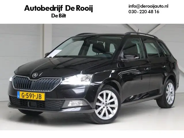 Photo 1 : Skoda Fabia 2019 Essence