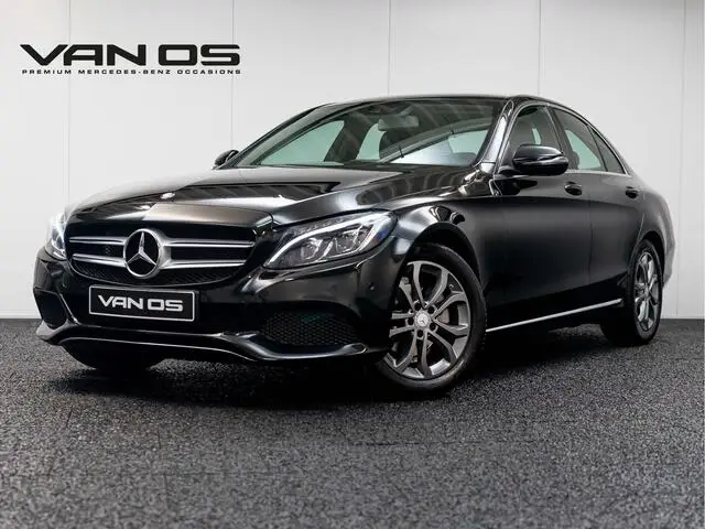 Photo 1 : Mercedes-benz Classe C 2015 Essence