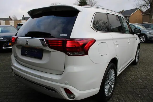 Photo 1 : Mitsubishi Outlander 2020 Hybride