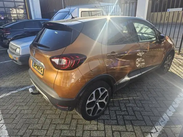 Photo 1 : Renault Captur 2018 Petrol