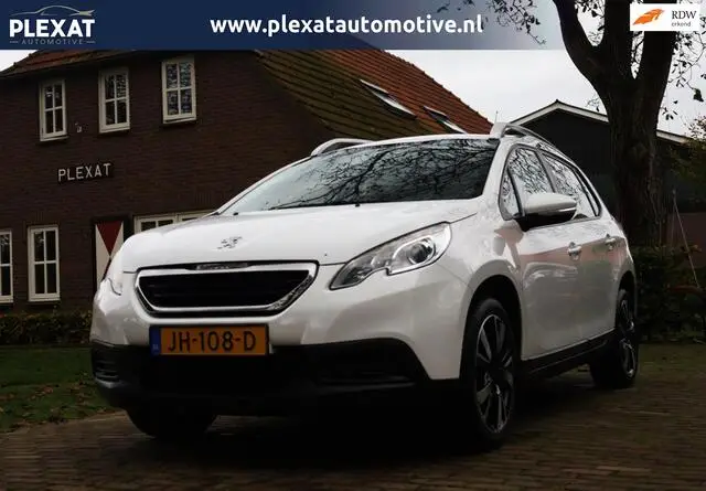 Photo 1 : Peugeot 2008 2016 Petrol