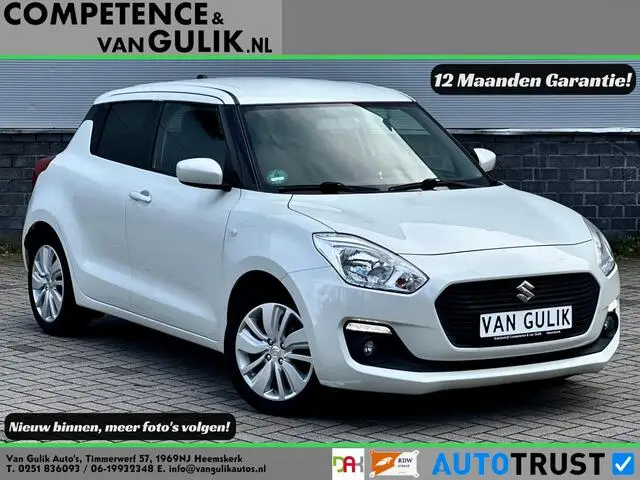 Photo 1 : Suzuki Swift 2018 Petrol