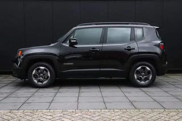 Photo 1 : Jeep Renegade 2015 Petrol