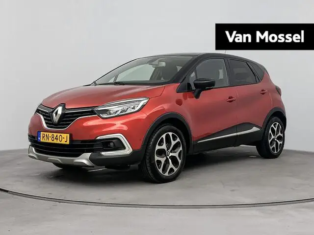 Photo 1 : Renault Captur 2018 Petrol