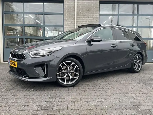 Photo 1 : Kia Ceed 2019 Petrol