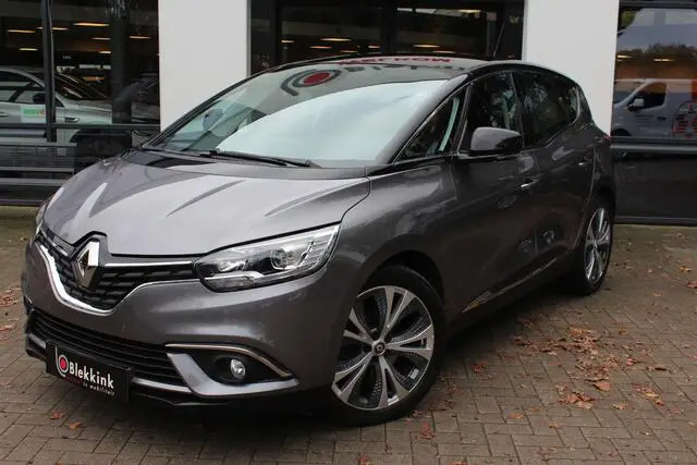 Photo 1 : Renault Scenic 2017 Petrol