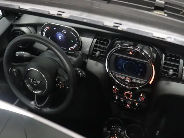 Photo 1 : Mini Cooper 2020 Essence