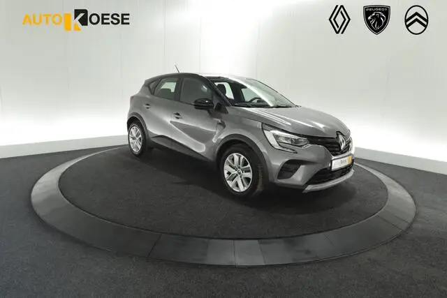 Photo 1 : Renault Captur 2021 Petrol