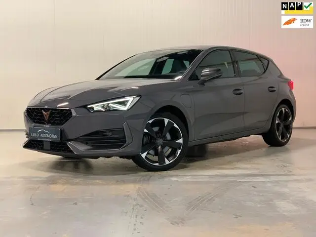 Photo 1 : Cupra Leon 2022 Hybrid