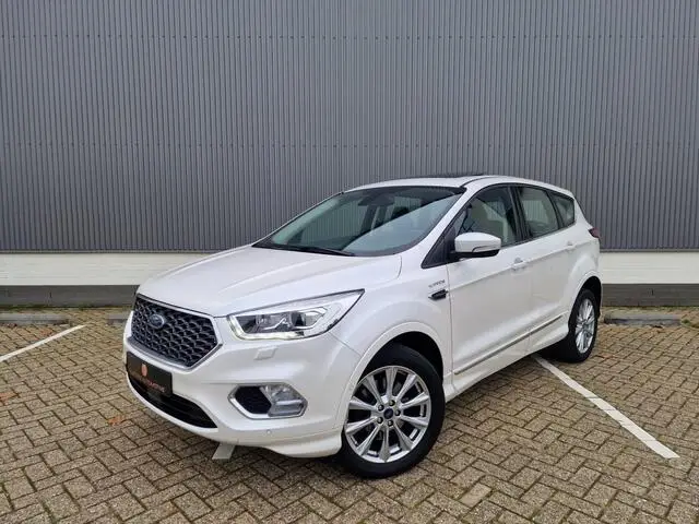 Photo 1 : Ford Kuga 2018 Petrol