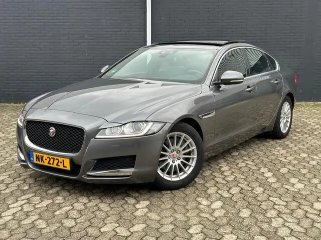 Photo 1 : Jaguar Xf 2017 Diesel