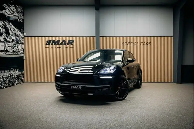 Photo 1 : Porsche Macan 2021 Essence