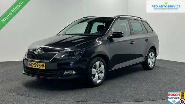 Photo 1 : Skoda Fabia 2015 Petrol