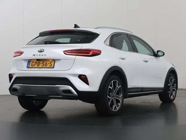 Photo 1 : Kia Xceed 2021 Hybride