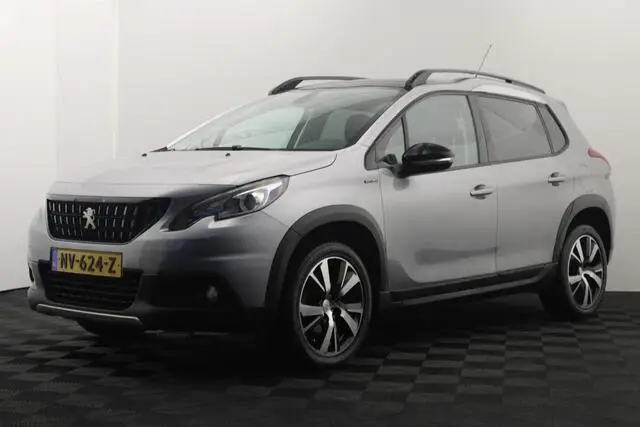 Photo 1 : Peugeot 2008 2016 Essence