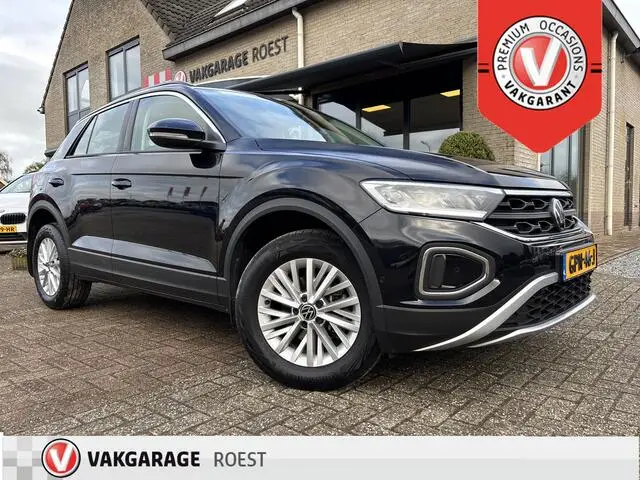 Photo 1 : Volkswagen T-roc 2023 Petrol