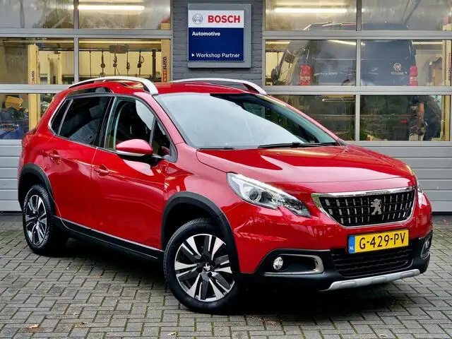 Photo 1 : Peugeot 2008 2019 Petrol