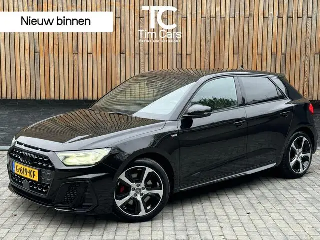 Photo 1 : Audi A1 2019 Petrol