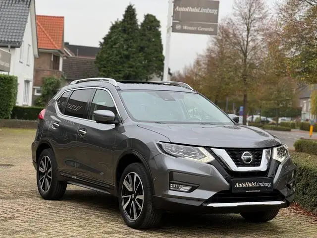 Photo 1 : Nissan X-trail 2019 Essence