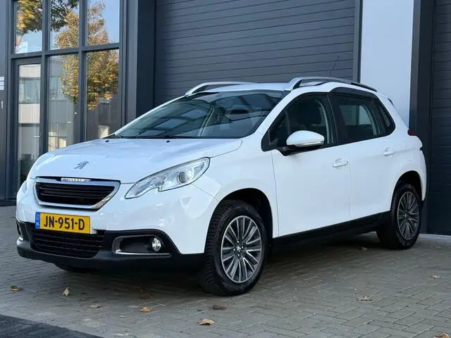 Photo 1 : Peugeot 2008 2016 Essence