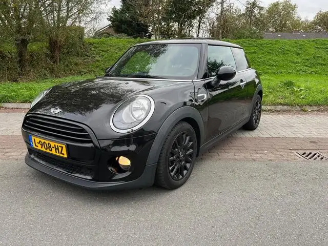 Photo 1 : Mini Cooper 2016 Petrol