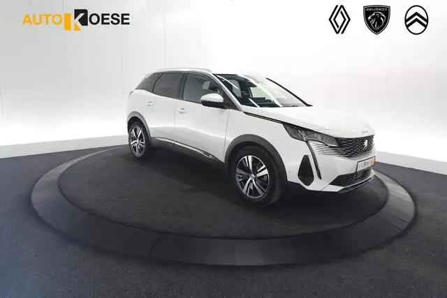 Photo 1 : Peugeot 3008 2020 Petrol