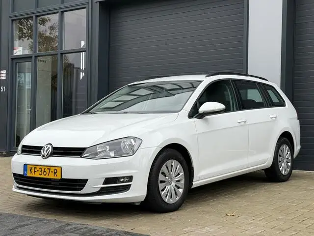 Photo 1 : Volkswagen Golf 2016 Diesel