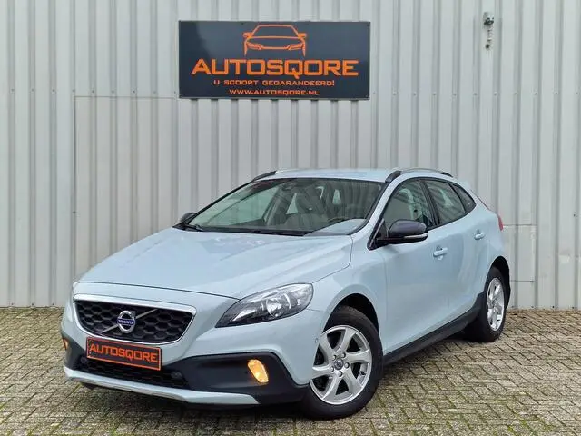 Photo 1 : Volvo V40 2015 Petrol