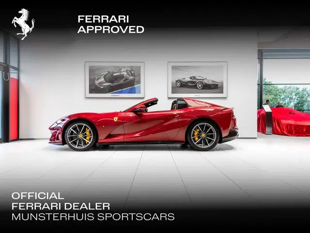 Photo 1 : Ferrari 812 2021 Petrol