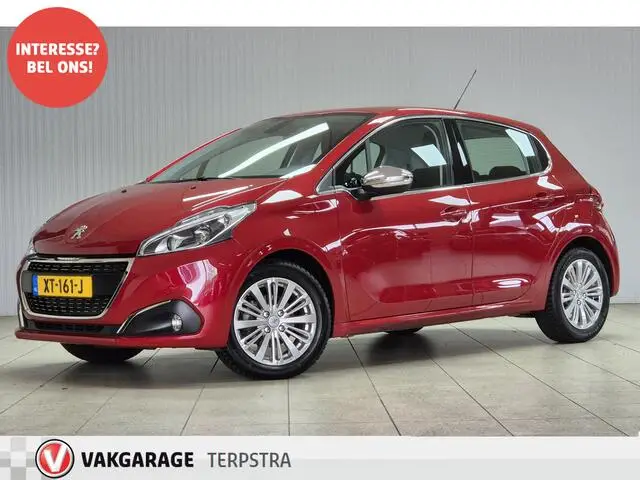 Photo 1 : Peugeot 208 2018 Essence