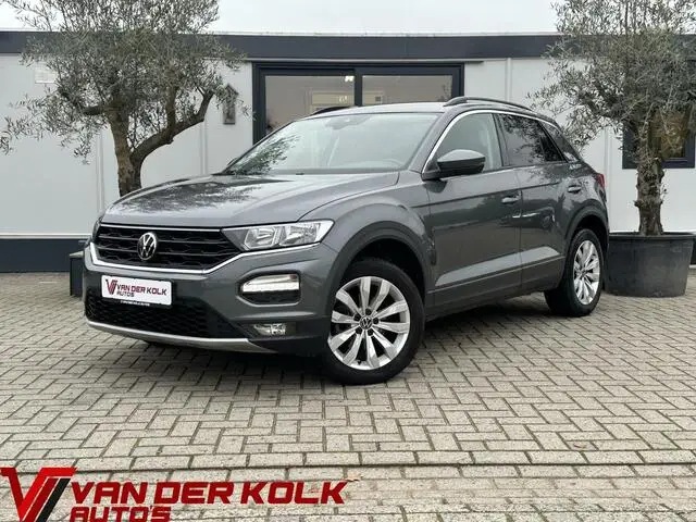 Photo 1 : Volkswagen T-roc 2021 Petrol