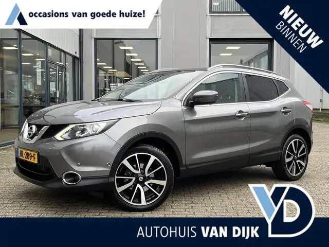 Photo 1 : Nissan Qashqai 2017 Essence