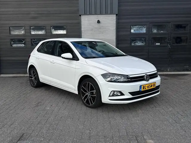 Photo 1 : Volkswagen Polo 2018 Essence