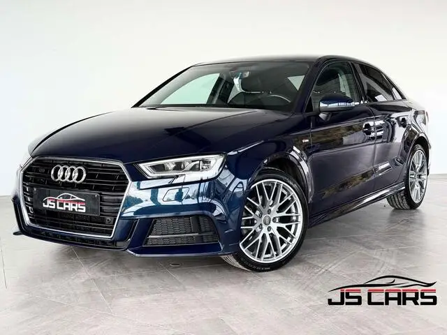 Photo 1 : Audi A3 2019 Essence