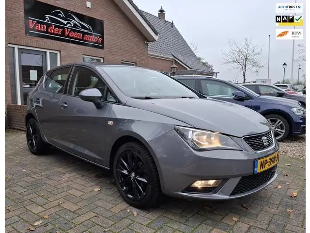 Photo 1 : Seat Ibiza 2017 Petrol