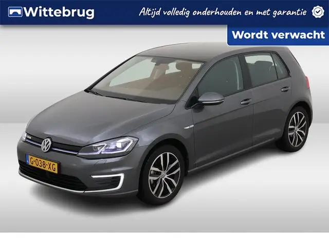 Photo 1 : Volkswagen Golf 2019 Electric