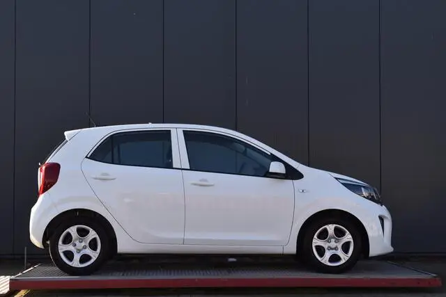 Photo 1 : Kia Picanto 2020 Petrol