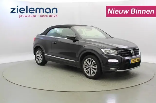 Photo 1 : Volkswagen T-roc 2020 Petrol