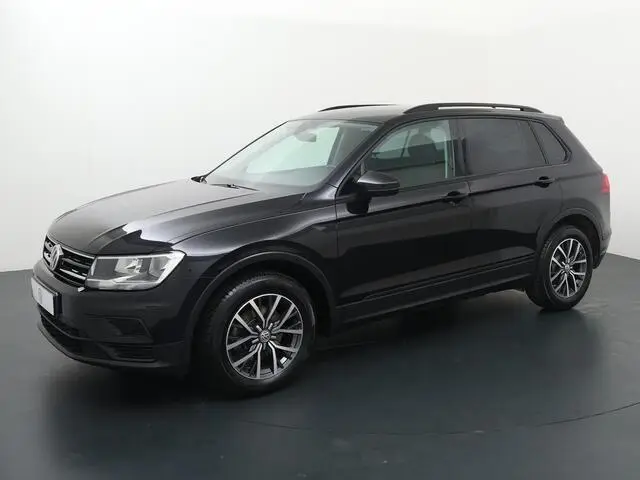 Photo 1 : Volkswagen Tiguan 2017 Essence