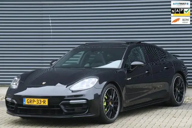 Photo 1 : Porsche Panamera 2018 Hybrid